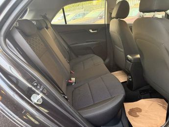 KIA RIO 1.4 2 Hatchback 5dr Petrol Auto 6 Spd Euro 6 (98 bhp)