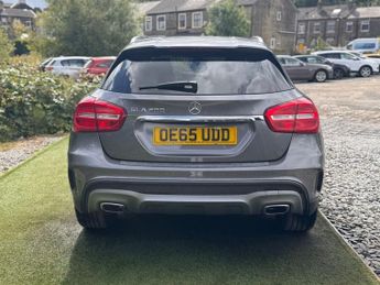 MERCEDES-BENZ GLA 2.1 GLA200d AMG Line (Premium) SUV 5dr Diesel 7G-DCT 4MATIC Euro