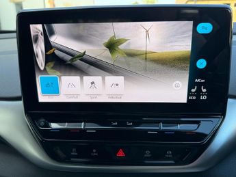 VOLKSWAGEN ID.4 Pro Performance 77kWh Life SUV 5dr Electric Auto (204 ps)