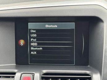 VOLVO XC60 2.4 D4 R-Design Lux Nav SUV 5dr Diesel Auto AWD Euro 6 (s/s) (19