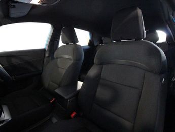 MG Mg4 64kWh SE Long Range Hatchback 5dr Electric Auto (203 ps)