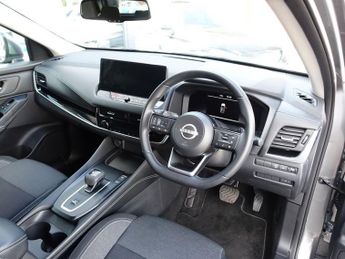 NISSAN QASHQAI 1.3 DIG-T MHEV N-Connecta SUV 5dr Petrol Hybrid XTRON Euro 6 (s/