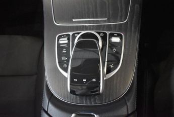 MERCEDES-BENZ E-CLASS 2.0 E300 AMG Line (Premium Plus) Coupe 2dr Petrol G-Tronic+ Euro
