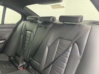 BMW 3 SERIES 2.0 320d M Sport Saloon 4dr Diesel Auto Euro 6 (s/s) (190 ps)