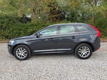 VOLVO XC60 2.4 D5 SE Lux Nav SUV 5dr Diesel Auto AWD Euro 6 (s/s) (220 ps)