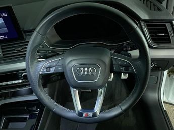 AUDI Q5 2.0 TDI 40 S line Sportback 5dr Diesel S Tronic quattro Euro 6 (