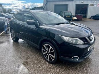 NISSAN QASHQAI 1.2 DIG-T Tekna SUV 5dr Petrol XTRON 2WD Euro 5 (s/s) (115 ps)