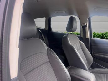 FORD KUGA 1.5 TDCi Titanium SUV 5dr Diesel Powershift Euro 6 (s/s) (120 ps