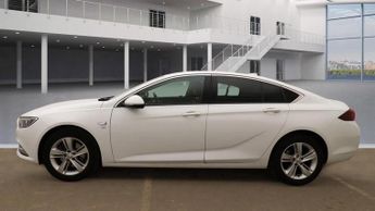 VAUXHALL INSIGNIA 1.6 Turbo D BlueInjection SRi Nav Grand Sport 5dr Diesel Automat