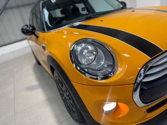 MINI HATCH 1.5 Cooper Hatchback 5dr Petrol Manual Euro 6 (s/s) (136 ps)