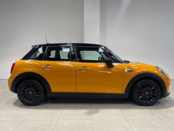 MINI HATCH 1.5 Cooper Hatchback 5dr Petrol Manual Euro 6 (s/s) (136 ps)