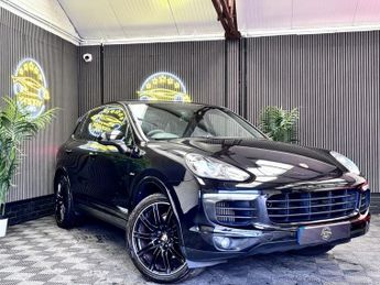 Porsche Cayenne 3.0 TD V6 Platinum Edition SUV 5dr Diesel TiptronicS 4WD Euro 6 