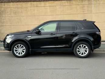 LAND ROVER DISCOVERY SPORT 2.0 TD4 SE Tech SUV 5dr Diesel Auto 4WD Euro 6 (s/s) (180 ps)