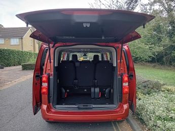 PEUGEOT TRAVELLER 2.0 BlueHDi Active Standard MPV 5dr Diesel EAT8 MWB Euro 6 (s/s)