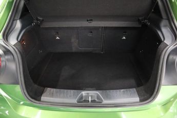 MERCEDES-BENZ A-CLASS 2.1 A220d AMG Line (Premium Plus) Hatchback 5dr Diesel 7G-DCT Eu