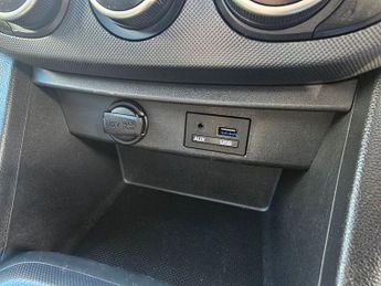 HYUNDAI I10 AUTOMATIC 1.2 SE Hatchback 5dr Petrol Auto Euro 6 (87 ps)