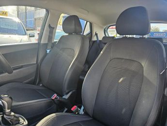 HYUNDAI I10 AUTOMATIC 1.2 SE Hatchback 5dr Petrol Auto Euro 6 (87 ps)