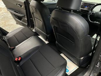 MG Mg4 64kWh Trophy Long Range Hatchback 5dr Electric Auto (203 ps)