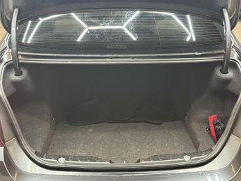 BMW 5 SERIES 2.0 520d M Sport Saloon 4dr Diesel Auto Euro 6 (s/s) (190 ps)