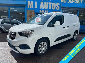 Vauxhall Combo 1.5 Turbo D 2300 Sportive Van L2 H1 Euro 6