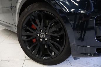 LAND ROVER RANGE ROVER SPORT 3.0 SD V6 Autobiography Dynamic SUV 5dr Diesel Auto 4WD Euro 5 (
