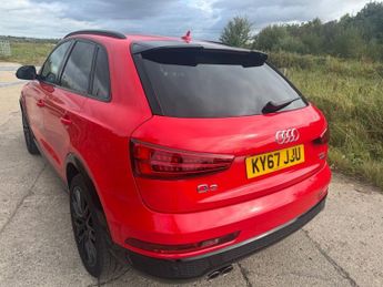 AUDI Q3 2.0 TFSI Black Edition SUV 5dr Petrol S Tronic quattro Euro 6 (s