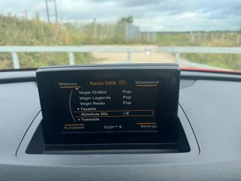 AUDI Q3 2.0 TFSI Black Edition SUV 5dr Petrol S Tronic quattro Euro 6 (s