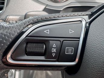 AUDI Q3 2.0 TFSI Black Edition SUV 5dr Petrol S Tronic quattro Euro 6 (s