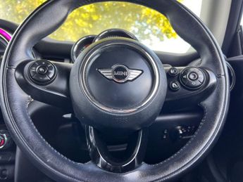 MINI HATCH 1.5 Cooper Hatchback 3dr Petrol Auto Euro 6 (s/s) (136 ps)
