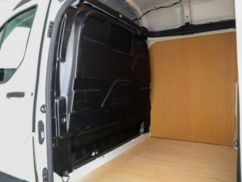 FORD TRANSIT CUSTOM 2.0 280 EcoBlue Trend Panel Van 5dr Diesel Auto L1 H2 Euro 6 (s/