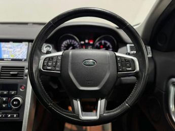 LAND ROVER DISCOVERY SPORT 2.0 TD4 HSE Luxury SUV 5dr Diesel Auto 4WD Euro 6 (s/s) (180 ps)