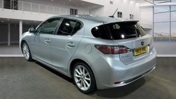 LEXUS CT 1.8 200h Luxury Hatchback 5dr Petrol Hybrid CVT Euro 5 (s/s) (13
