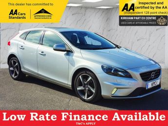 VOLVO V40 2.0 D4 R-Design Lux Nav Hatchback 5dr Diesel Manual Euro 6 (s/s)