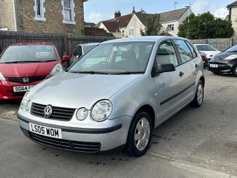VOLKSWAGEN POLO 1.4 Twist Hatchback 5dr Petrol Automatic (182 g/km, 75 bhp)