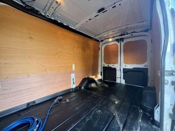 FORD TRANSIT E-Transit 425 Trend