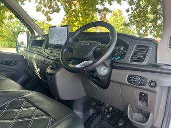 FORD TRANSIT E-Transit 425 Trend