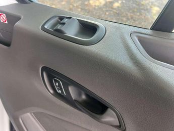 FORD TRANSIT E-Transit 425 Trend