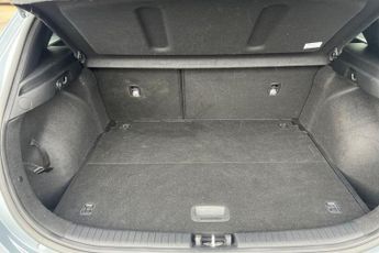 KIA CEED 1.5 T-GDi 3 Hatchback 5dr Petrol DCT Euro 6 (s/s) (158 bhp) Low 
