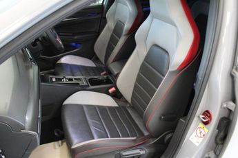 VOLKSWAGEN GOLF 2.0 TSI GTI Hatchback 5dr Petrol DSG Euro 6 (s/s) (245 ps)