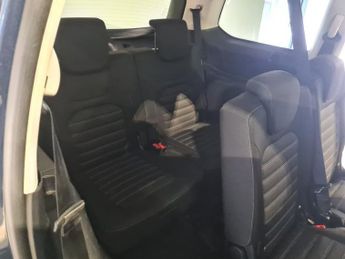 FORD GALAXY 2.0 EcoBlue Titanium MPV 5dr Diesel Auto Euro 6 (s/s) (190 ps)
