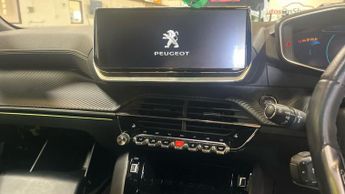 PEUGEOT E-2008 50kWh GT Line SUV 5dr Electric Auto (136 ps)