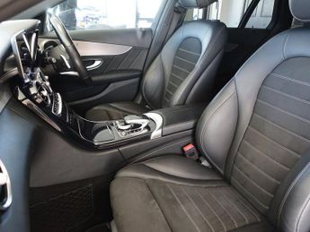 MERCEDES-BENZ C-CLASS 2.0 C300d AMG Line (Premium) Estate 5dr Diesel G-Tronic+ Euro 6 