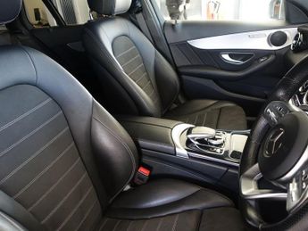MERCEDES-BENZ C-CLASS 2.0 C300d AMG Line (Premium) Estate 5dr Diesel G-Tronic+ Euro 6 