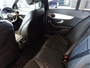 MERCEDES-BENZ C-CLASS 2.0 C300d AMG Line (Premium) Estate 5dr Diesel G-Tronic+ Euro 6 