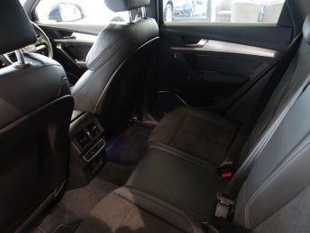 AUDI Q5 2.0 TFSI 45 S line SUV 5dr Petrol S Tronic quattro Euro 6 (s/s) 