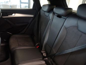 AUDI Q5 2.0 TFSI 45 S line SUV 5dr Petrol S Tronic quattro Euro 6 (s/s) 