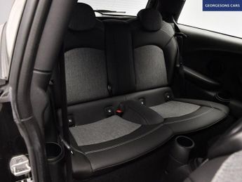 MINI Electric Hatch Cooper SE 32.6kWh Level 2 Hatchback 3dr Electric Auto (184 ps)
