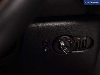MINI Electric Hatch Cooper SE 32.6kWh Level 2 Hatchback 3dr Electric Auto (184 ps)