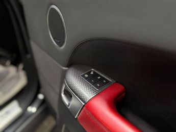 LAND ROVER RANGE ROVER SPORT 3.0 SD V6 Autobiography Dynamic SUV 5dr Diesel Auto 4WD Euro 6 (