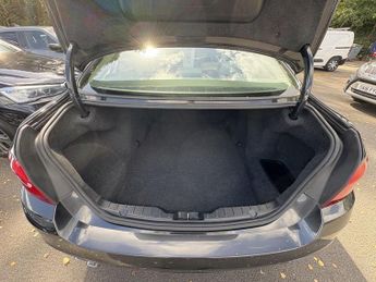 BMW 5 SERIES 2.0 525d SE Saloon 4dr Diesel Auto Euro 6 (s/s) (218 ps)